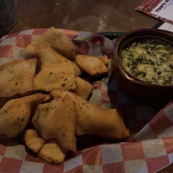 Tom's Papa Dino's - Spinach and artichoke dip with homemade pita chips! - Pizza Near Me - Florence, Kentucky Tom's Papa Dino's - Spinach and artichoke dip with homemade pita chips! - Pizza Near Me - Florence, Kentucky