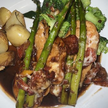 Leone's - Italian Near Me - Montclair, New Jersey