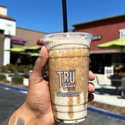 Tru Bowl Superfood Bar - Long Beach - The Champ Protein Smoothie