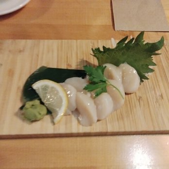 Yoroshiku - Scallop sashimi - Ramen Near Me - Seattle, Washington Yoroshiku - Scallop sashimi - Ramen Near Me - Seattle, Washington