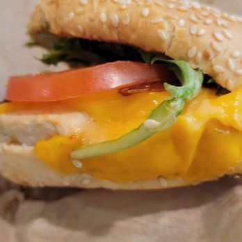 La Matcha Cafe - Grilled chicken sandwich. On a sesame hamburger bun - Coffee & Tea Near Me - Burlingame, California