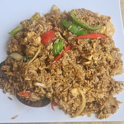 Chaba Thai Restaurant - Basil fried rice with chicken (no carrots)