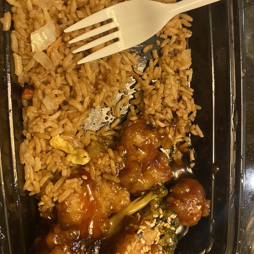 THE BEST 10 Chinese Restaurants near ELMONT, NY 11003 Last Updated