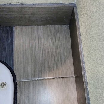 Ramada By Wyndham - Flagstaff East - Bathroom floor - Hotels Near Me - Flagstaff, Arizona