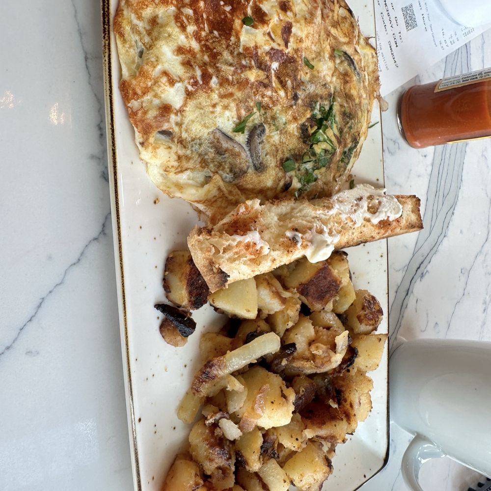 First Watch - The food - Breakfast & Brunch Near Me - Des Plaines, Illinois First Watch - The food - Breakfast & Brunch Near Me - Des Plaines, Illinois
