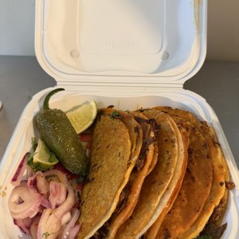 Tacos Mar Vista - 3 queso 2 Quesatacos with Consom - Food Trucks Near Me - Los Angeles, California Tacos Mar Vista - 3 queso 2 Quesatacos with Consom - Food Trucks Near Me - Los Angeles, California