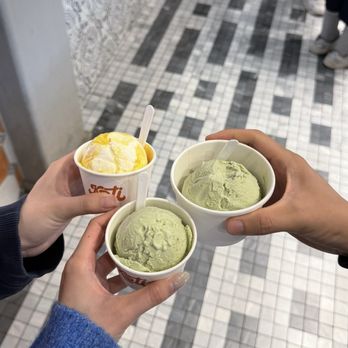 Kati Gelato - Mango sticky rice, coconut pandan - Ice Cream & Frozen Yogurt Near Me - Toronto, Ontario