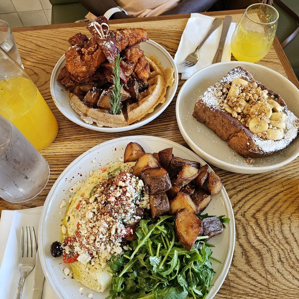 Vicky's All Day - Thick Cut Brioche French Toast Fried Chicken & Waffles Greek Omelet - Breakfast & Brunch Near Me - Los Angeles, California Vicky's All Day - Thick Cut Brioche French Toast Fried Chicken & Waffles Greek Omelet - Breakfast & Brunch Near Me - Los Angeles, California