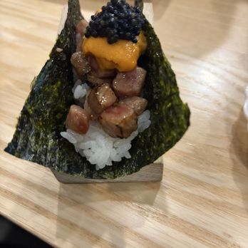 Kuidaore Handroll Bar - Wagyu uni caviar roll - Bars Near Me - Oakland, California Kuidaore Handroll Bar - Wagyu uni caviar roll - Bars Near Me - Oakland, California