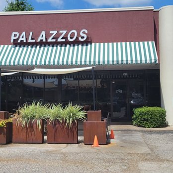 Palazzo's - the front of the restaurant - Pizza Near Me - Houston, Texas