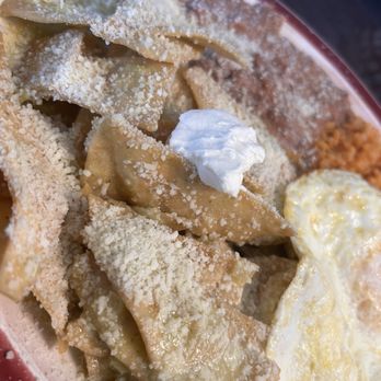 La Casa Brito Mexican Restaurant - Green Chilaquiles con Huevo - Mexican Near Me - Westminster, California La Casa Brito Mexican Restaurant - Green Chilaquiles con Huevo - Mexican Near Me - Westminster, California