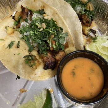 Catrinas Mexican Fusion - Tacos al pastor Mexicana style - Mexican Near Me - Orlando, Florida Catrinas Mexican Fusion - Tacos al pastor Mexicana style - Mexican Near Me - Orlando, Florida