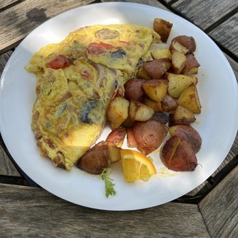 Sandpiper - The BMT omelet - Cafes Near Me - Dunedin, Florida Sandpiper - The BMT omelet - Cafes Near Me - Dunedin, Florida