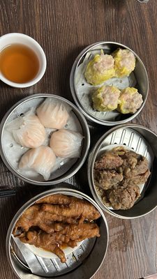 Homestyle Dim Sum Restaurant by null