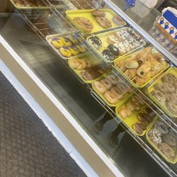 Mary Lee Donuts