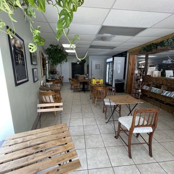 Organically Local - Dining area - Organic Stores Near Me - Sebring, Florida Organically Local - Dining area - Organic Stores Near Me - Sebring, Florida