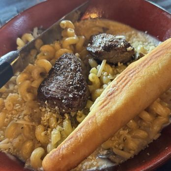 Brick & Bourbon - Steak & Mushroom Mac & Cheese - New American Near Me - Maple Grove, Minnesota