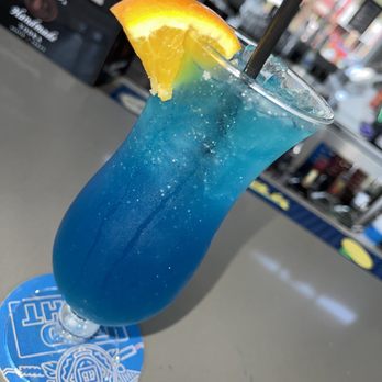 I-Drive Star Bar - Cocktail Bars Near Me - Orlando, Florida I-Drive Star Bar - Cocktail Bars Near Me - Orlando, Florida