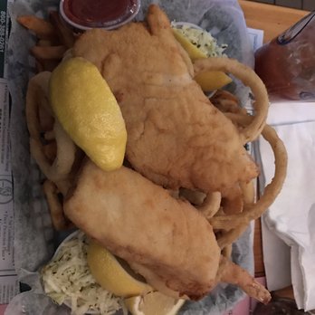Bill's Seafood Restaurant - Seafood Near Me - Westbrook, Connecticut