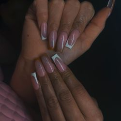Kay’s Tips N Toes