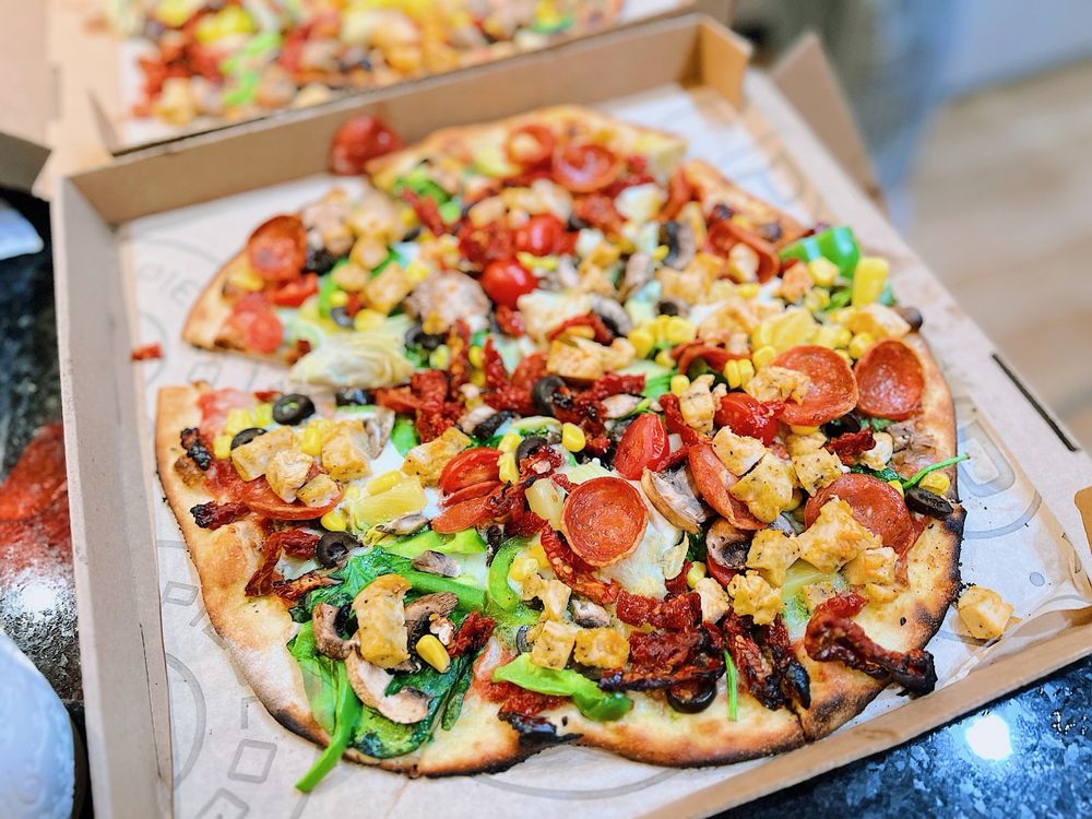 PIEOLOGY PIZZERIA Updated September 2024 657 Photos & 938 Reviews