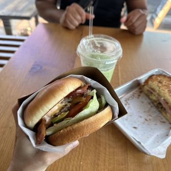 Lokal Sandwich + Burger Bar - The burger - Sandwiches Near Me - Venice, California Lokal Sandwich + Burger Bar - The burger - Sandwiches Near Me - Venice, California