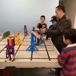 Magikid Robotics Lab - VEX IQ Competition Class