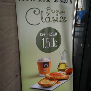 McDonald's - Desayuno clásico - Burgers Near Me - Seville, SE