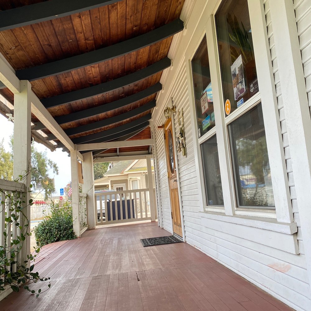 Lakeside Veterinary Hospital - The front - Veterinarians Near Me - Lakeside, California Lakeside Veterinary Hospital - The front - Veterinarians Near Me - Lakeside, California