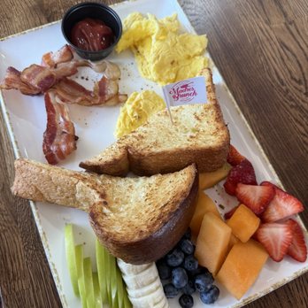 Madres Brunch - Two egg breakfast with a side of fruit - Breakfast & Brunch Near Me - Corona, California