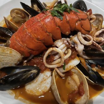 Luna Azzurra - Italian Near Me - Fairfield, Connecticut