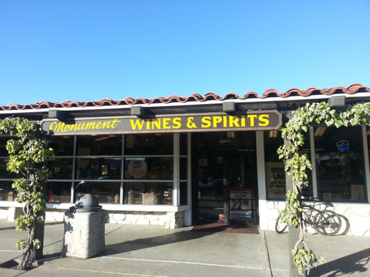 Monument Wine & Spirits by null