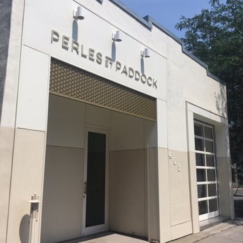 Perles et Paddock - Cocktail Bars Near Me - Montreal, Quebec
