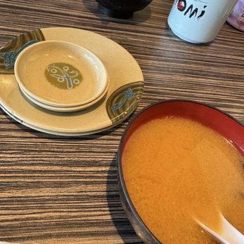 Sushi Tomi - Sushi Bars Near Me - Mountain View, California