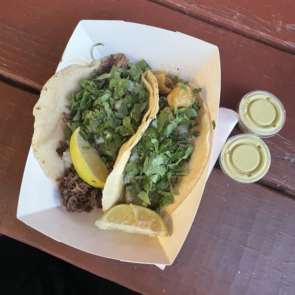 Taqueria Fenix - Tacos - Food Trucks Near Me - Austin, Texas
