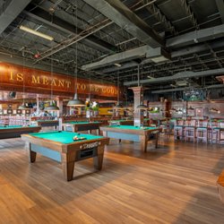 Eddie's Tavern & Social - Pool tables for every league and every player