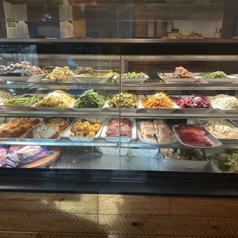 The 9W Market - Inside deli options - Cafes Near Me - Palisades, New York The 9W Market - Inside deli options - Cafes Near Me - Palisades, New York