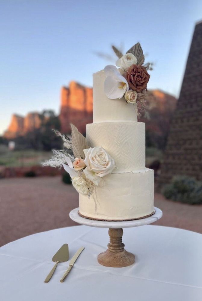 FROSTED CONFETTI Updated September 2024 27 Photos San Antonio