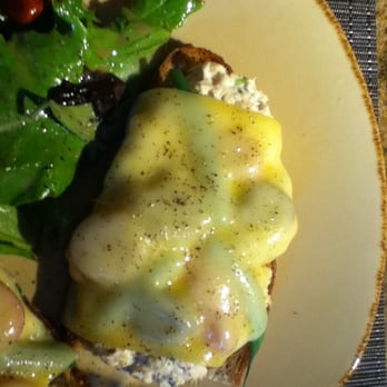 Pierrot Gourmet - Tuna melt - Coffee & Tea Near Me - Chicago, Illinois Pierrot Gourmet - Tuna melt - Coffee & Tea Near Me - Chicago, Illinois