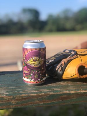 4 Hands Brewing Company by null