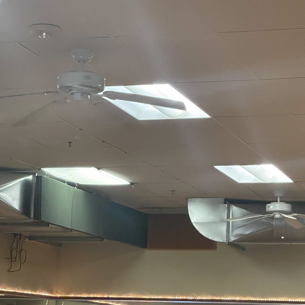 Sammamish Hot Yoga - Huge ventilation system- it means we can breathe easily - Yoga Near Me - Redmond, Washington Sammamish Hot Yoga - Huge ventilation system- it means we can breathe easily - Yoga Near Me - Redmond, Washington
