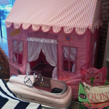 Peachtree Place - My next house.Quinn is lucky. - Home Decor Near Me - Northfield, Illinois