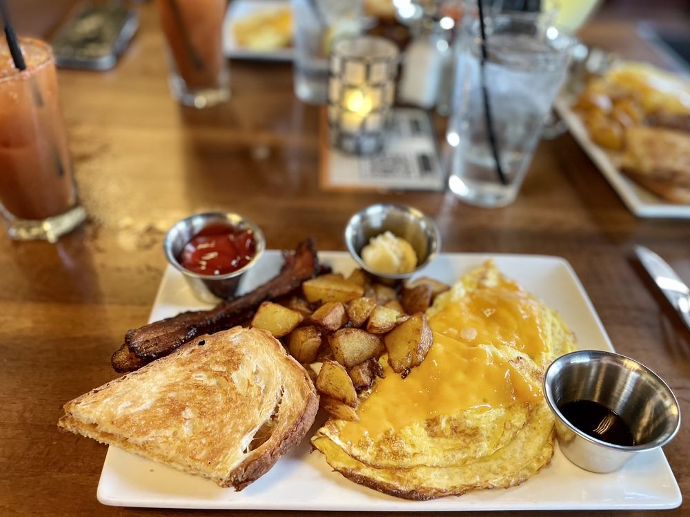 THE PRESERVE TAVERN AND GRILLE CLOSED Updated June 2024 137