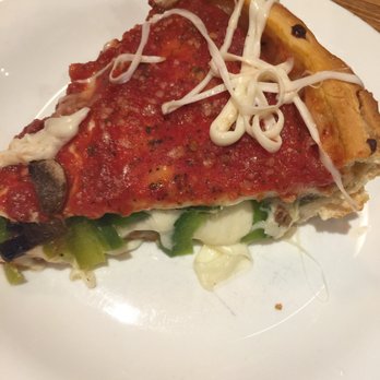 Giordano's - Pizza Near Me - Chicago, Illinois