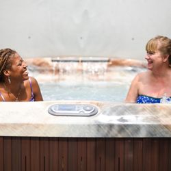 Edgy ZEN Spa - Jacuzzi - hot water therapy