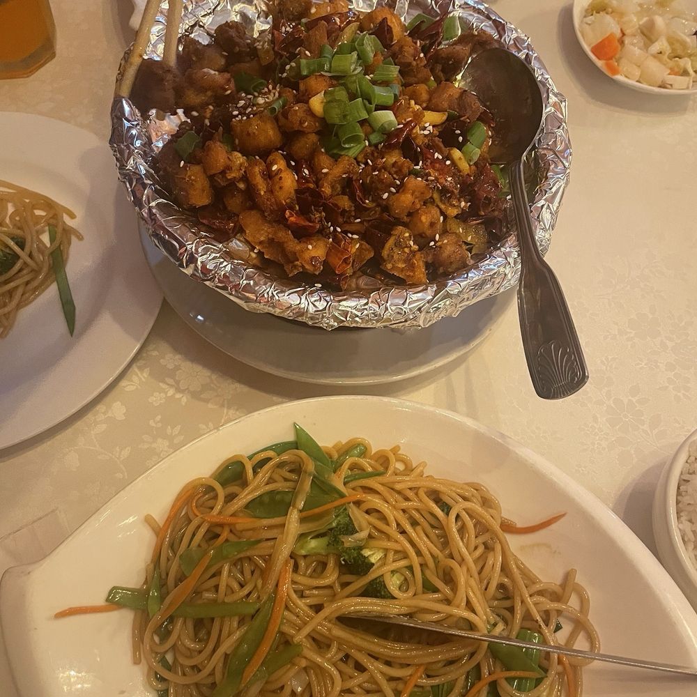 Sichuan Spicy Chicken - Hot and Numbing  Veggie Lo Mien