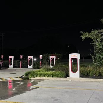 Tesla Supercharger - #yorkpateslasupercharger #sheetzyorkpa #preservefootprints - EV Charging Stations Near Me - York Township, Pennsylvania Tesla Supercharger - #yorkpateslasupercharger #sheetzyorkpa #preservefootprints - EV Charging Stations Near Me - York Township, Pennsylvania