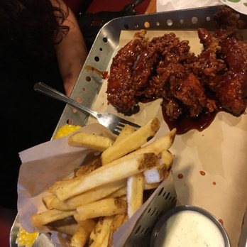 Chili's - American Near Me - Roseville, California