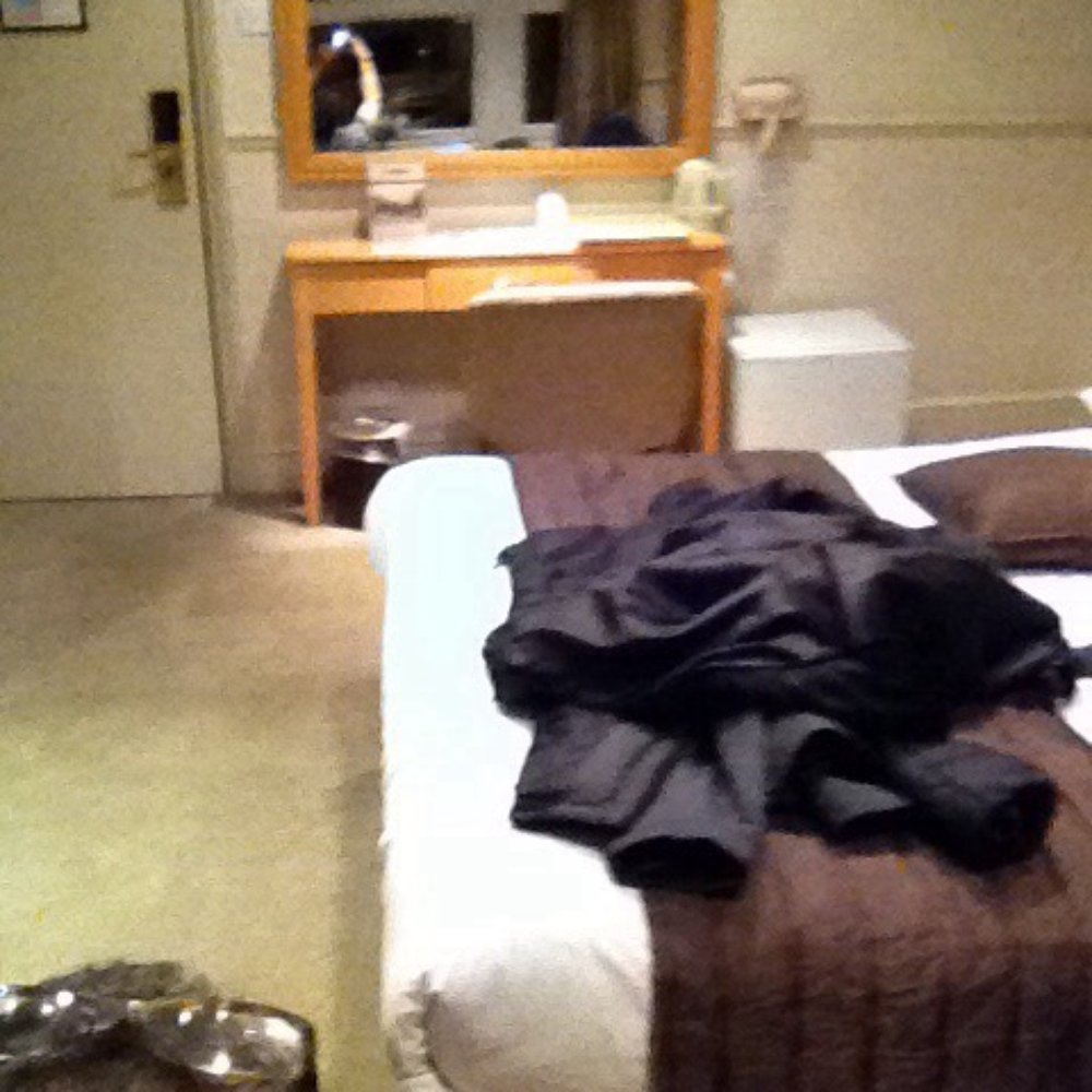 Brighton Hotels - Decent clean rooms overlooking ocean. Tip!!! Make sure when you book online you Aldine get a basement room!!! - Hotels Near Me - Brighton, BNH