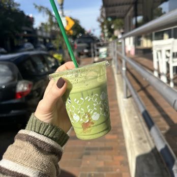 Nana's Green Tea - Strawberry Matcha - Desserts Near Me - Bellevue, Washington